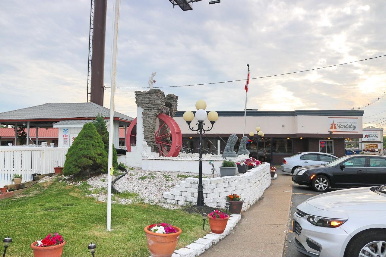 Woodland Inn Niagara Falls Exterior photo